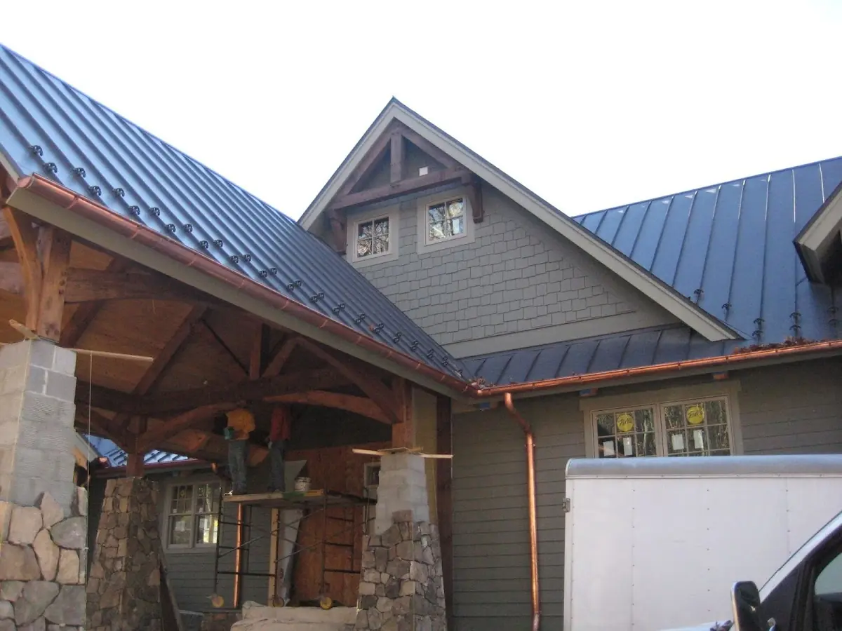 Craftsman Roofing team delivering quality roofing work in Mount Prospect